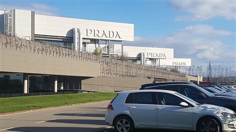 outlet prada montevarchi